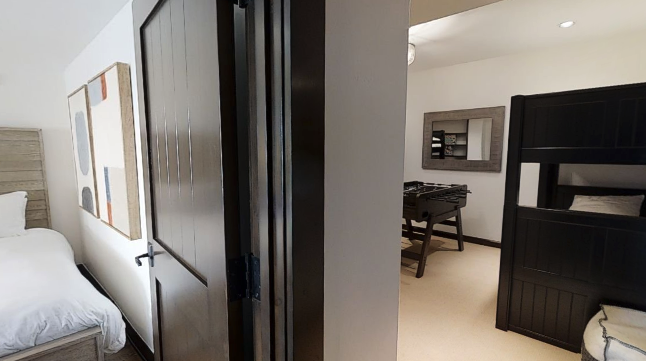 Slopeside Villa - Image 37